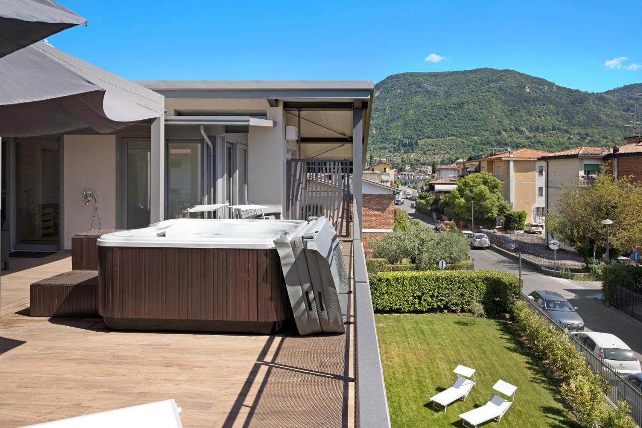 Villa Donne Del Lago Vittoria Salo Ngoại thất bức ảnh
