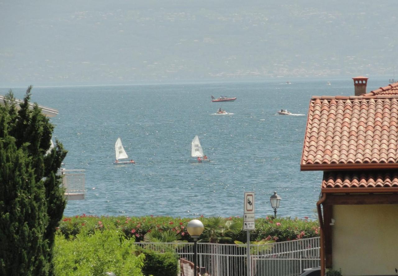 Villa Donne Del Lago Vittoria Salo Ngoại thất bức ảnh